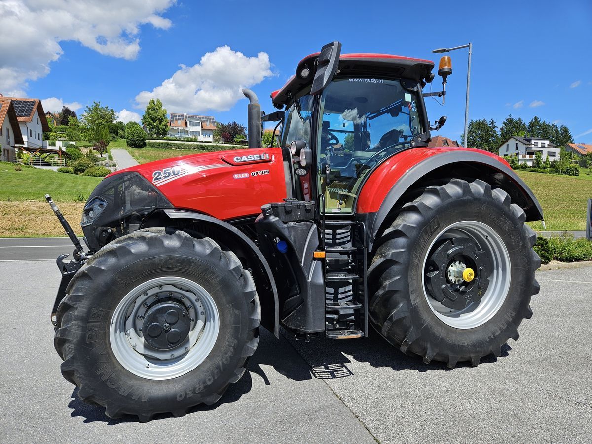 Case IH Optum 250 CVXDrive Traktor 149 000 €