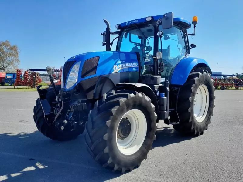 New Holland T7.200 Traktor 40 000 €