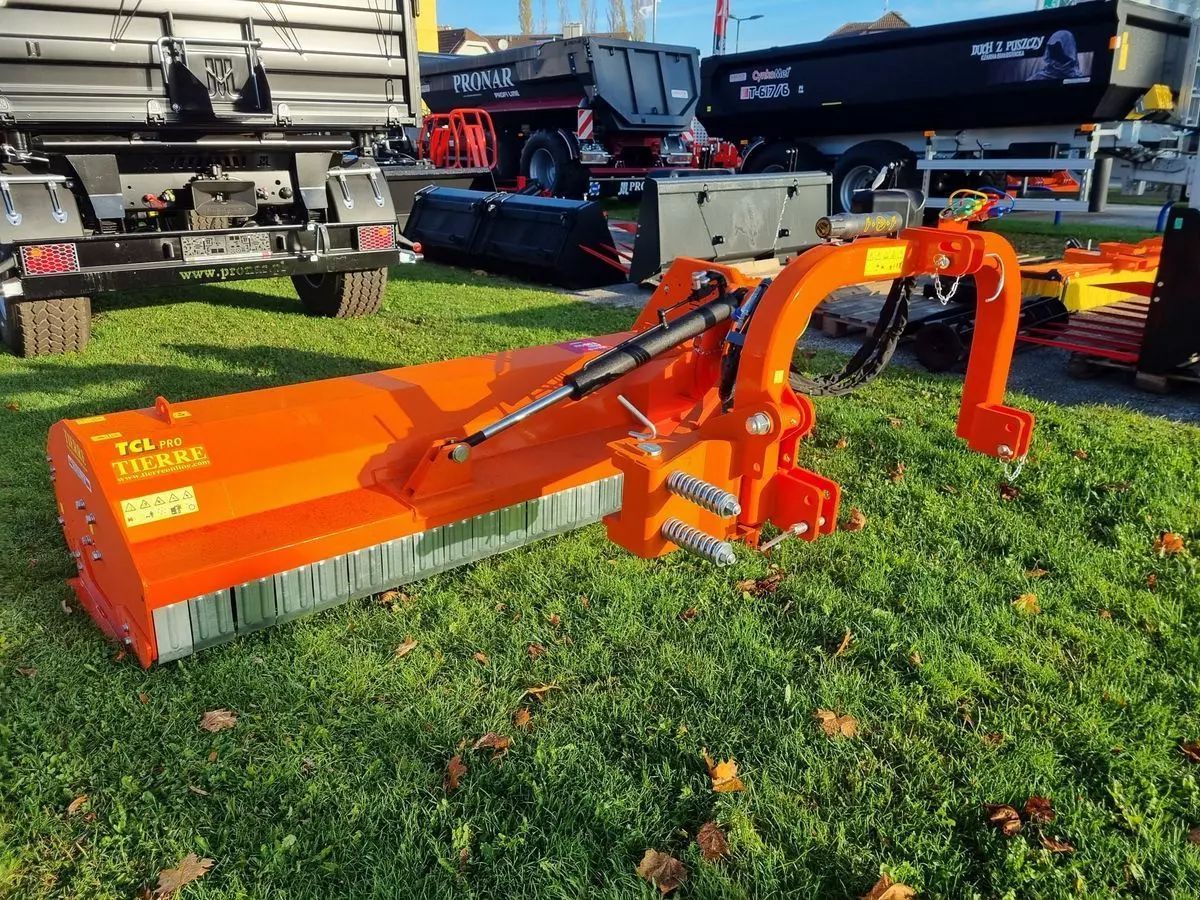 E-FARM: Tierre tcl pro 230 - Faucheuse à fléaux - id QL3G2DC - 8 667 € - Année: 2023 - Autriche