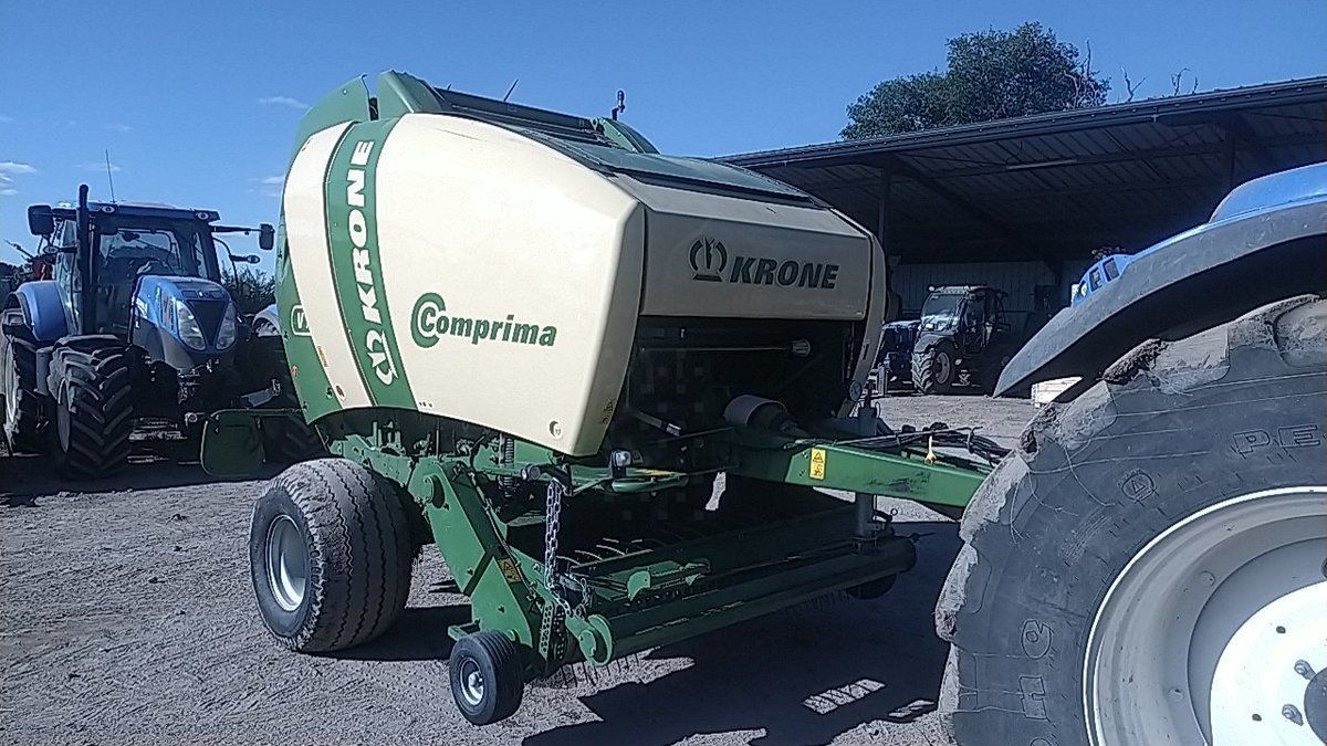 E-FARM: Krone Comprima V 150 - Empacadora - id VLWP2VR - 18.000 € - Año: 2013 - Las balas producidas: 25.000,Francia