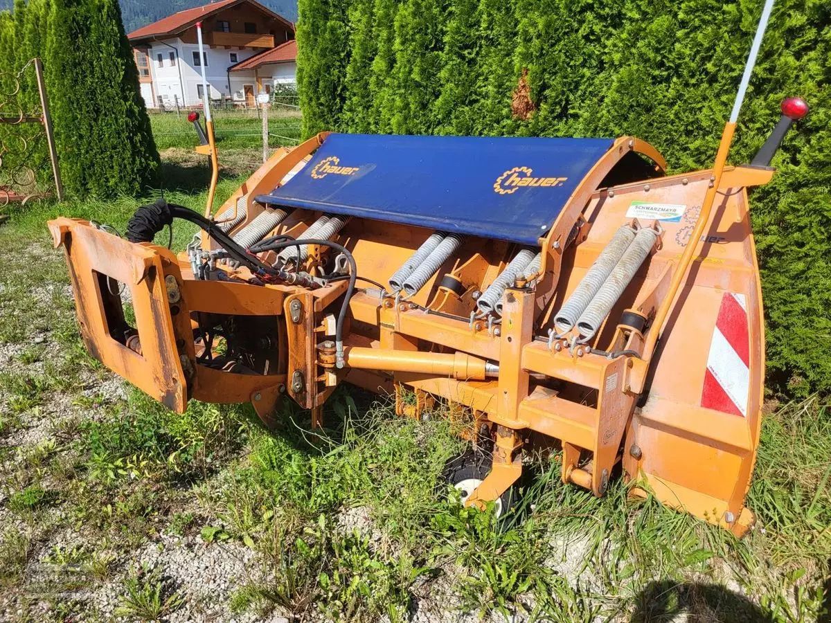 E-FARM: hauer srs3-3200 - Urządzenie do użytku komunalnego - id Y4GHUH2 - 13 894 € - Rok produkcji: 2019 - Austria