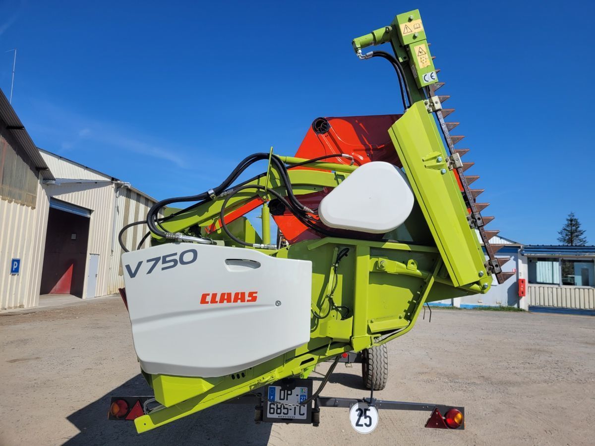 E-FARM: Claas v750 - Cabezal - id RKDBADG - Año: 2015 - Francia