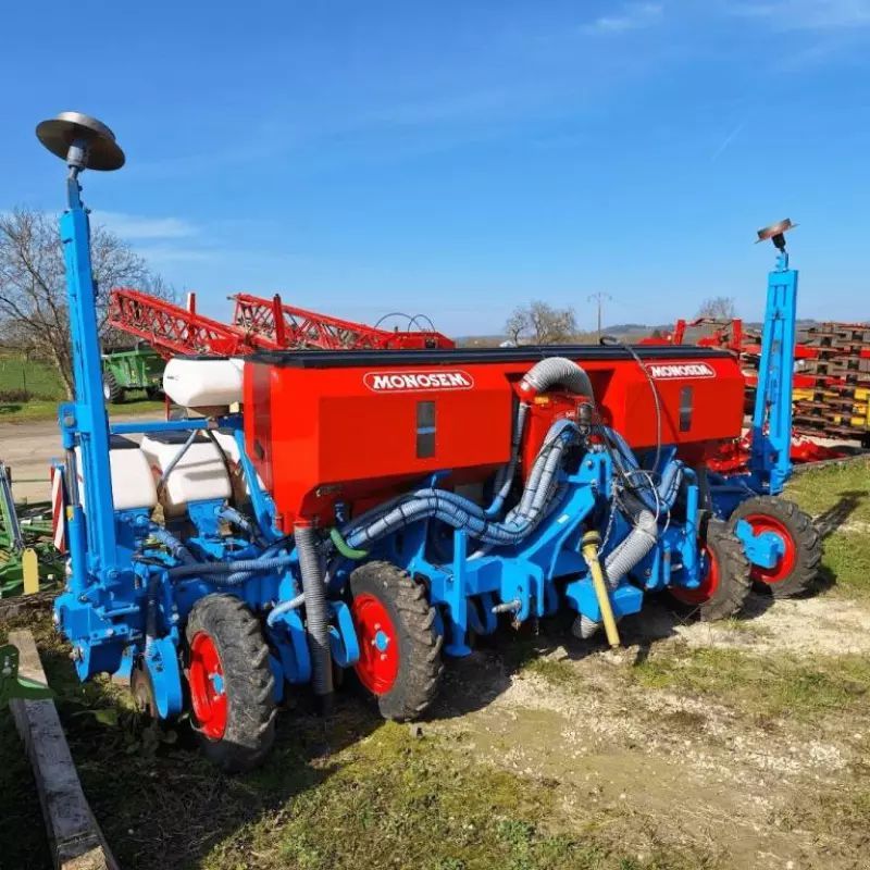 E-FARM: Monosem ng plus m 11 rangs - Taladro de precisión - id UWDSIID - 59.000 € - Año: 2022 - Francia