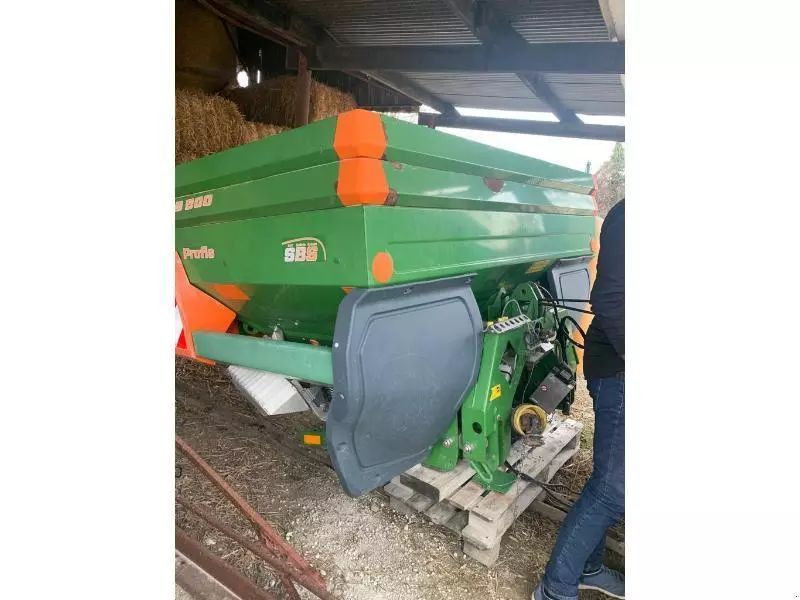 E-FARM: Amazone zam profis - Epandeur d'engrais - id RSMCRWY - 6 900 € - Année: 2011 - France
