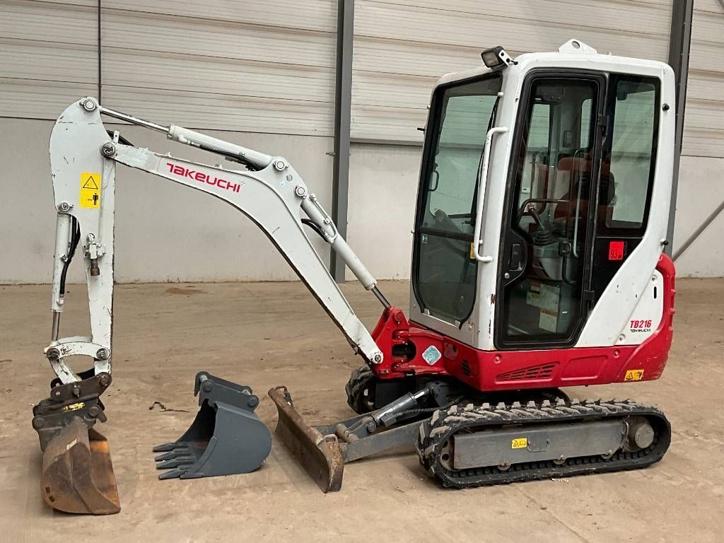 Takeuchi tb 216 Minigraver 16.750 €