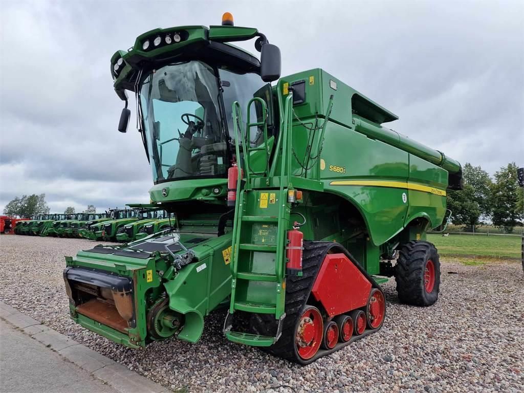 E-FARM: John Deere S 680 - Mähdrescher - id X8DQPTE - 119.000 € - Baujahr: 2012 - Abgelesene Motorstunden: 2.706,Motorleistung (PS): 547,Litauen