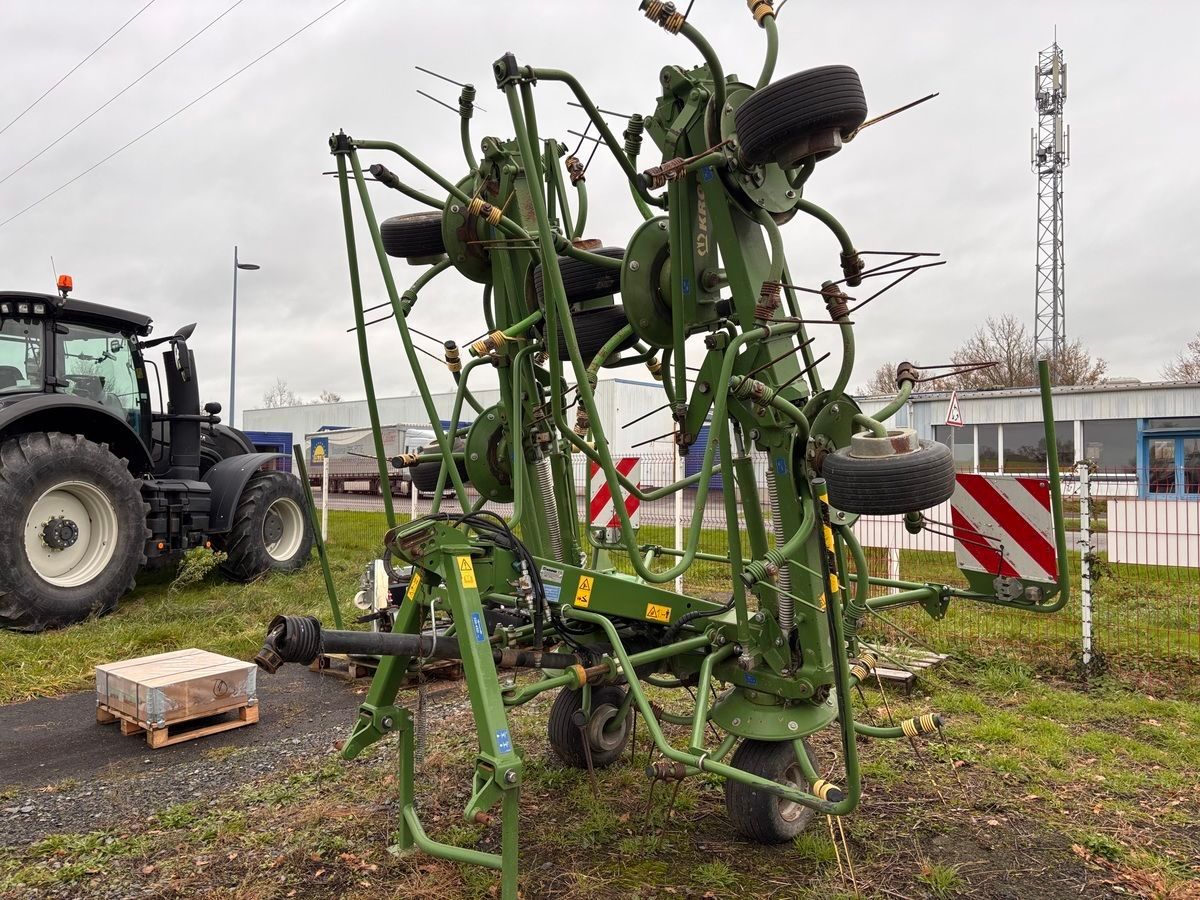 Krone KW 8.82/8 Tedder €9,000