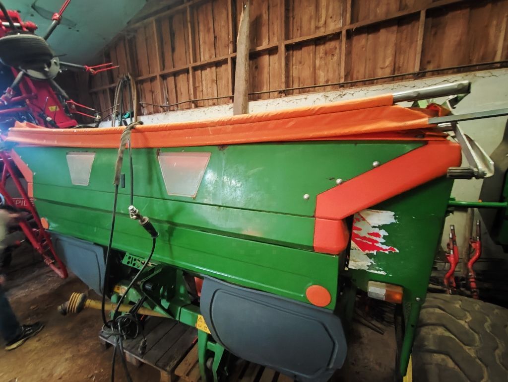 Amazone ZA-M 3001 Fertiliser spreader €9,000
