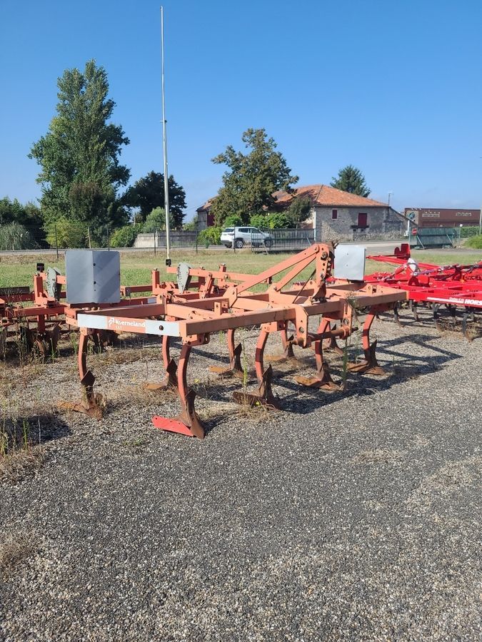 E-FARM: Kverneland cld 9 dents 4m fixe - Cultivateur - id TTXUBHL - 5 500 € - Année: 2000 - France