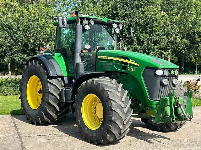 E-FARM: John Deere 7930 - Traktor - id HMKBIKP - 44.950 € - Baujahr: 2007 - Abgelesene Motorstunden: 13.900,Motorleistung (PS): 220,Niederlande