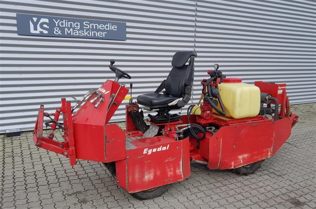 egedal juletræstraktor forestry_equipment €9,379