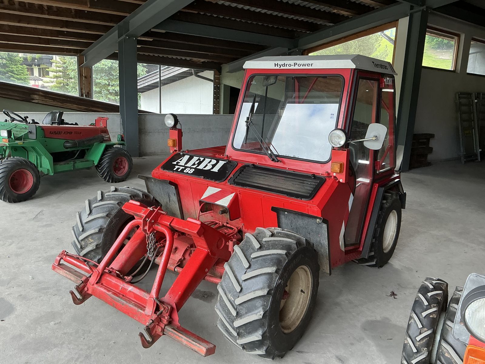 E-FARM: AEBI tt 88 - Fűnyíró - id 9LBLKVS - 21 150 EUR - Ausztria