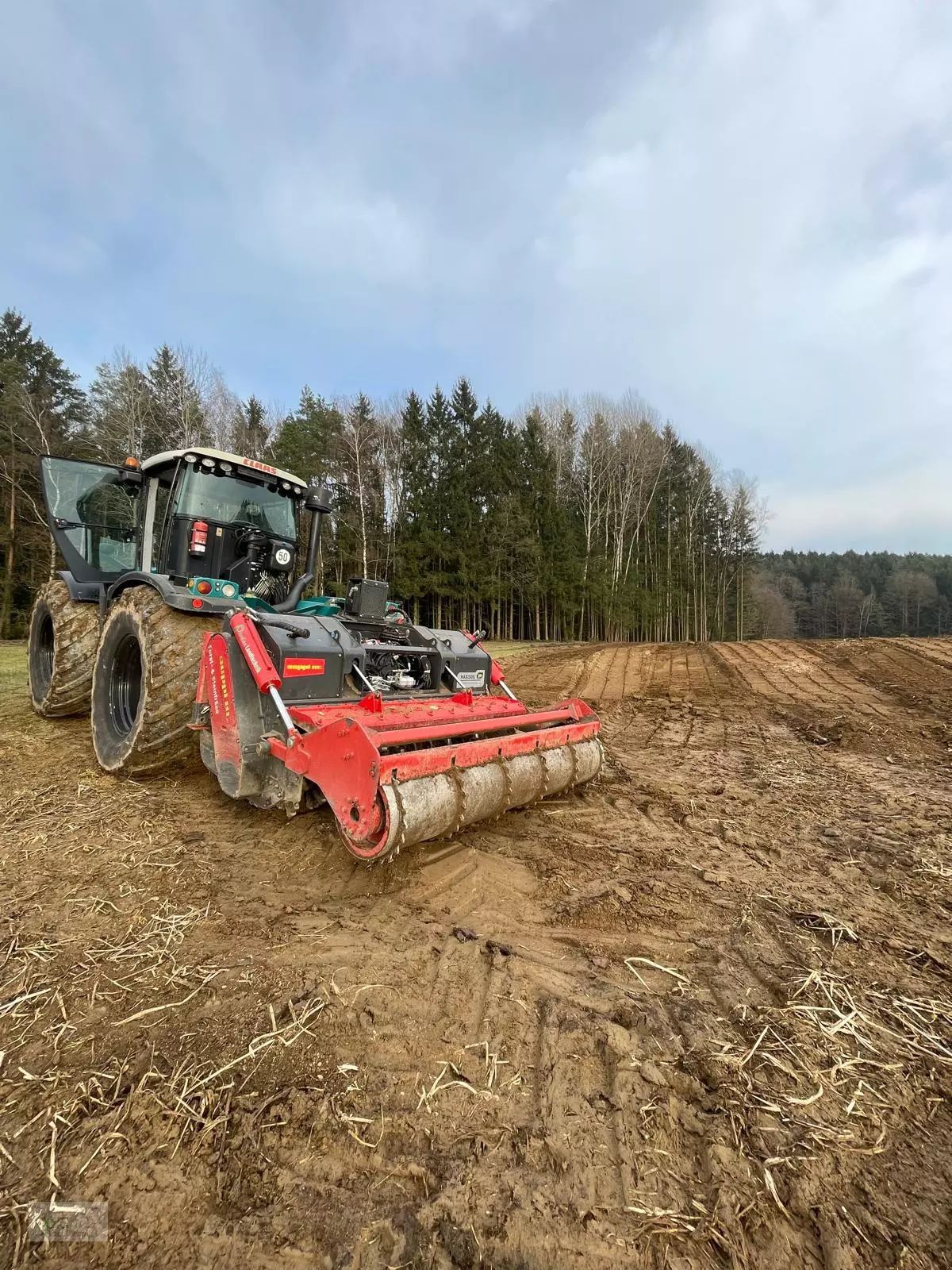 E-FARM: Seppi maxisoil - Forstausrüstung - id E7UIIXN - 99.000 € - Baujahr: 2021 - Deutschland
