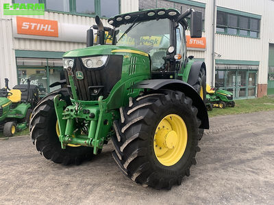 E-FARM: John Deere 6215 R - Tractor - id PFL55RS - €89,000 - Year of construction: 2017 - Engine hours: 5,870,Engine power (HP): 215,Germany