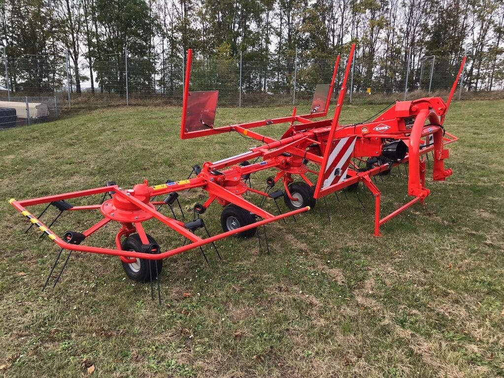 Kuhn GF 642 rotaryhaymaker €10,504