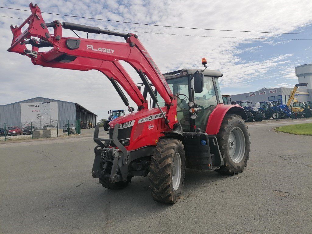 E-FARM: Massey Ferguson 6713 - Traktor - id FGTQPFI - 77.000 € - Produktionsår: 2021 - Motortimer: 2.922,Motoreffekt (HP): 130,Frankrig