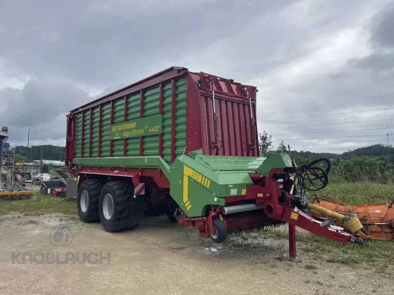 Strautmann Giga-Vitesse CFS 4402 Przyczepa 113 000 €