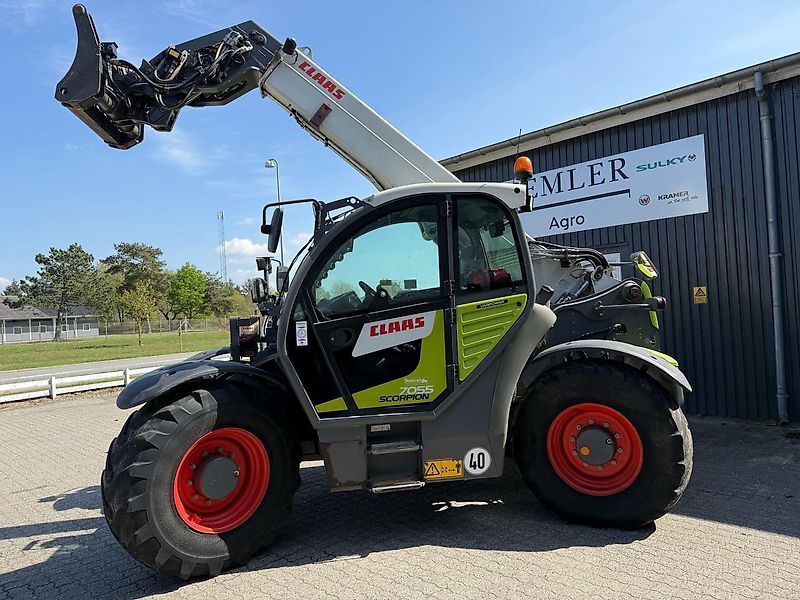 E-FARM: Claas scorpion 7055 - Teleskoplader - id U4JIHZM - 62.829 € - Baujahr: 2016 - Abgelesene Motorstunden: 5.563,Dänemark