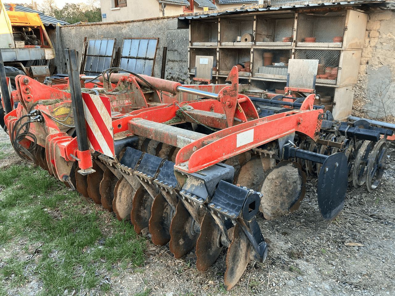 E-FARM: Quivogne diskacrop - Cultivateur - id NS1W17Y - Année: 2014 - France