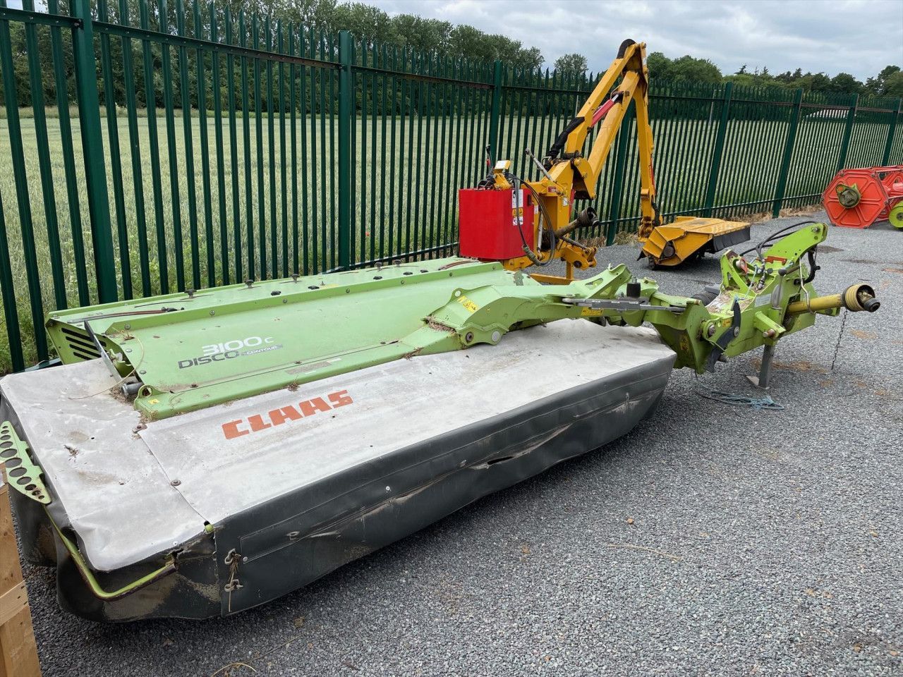 E-FARM: Claas Disco 3100 C Contour - Faucheuse - id GNAVREE - Année: 2012 - Royaume-Uni