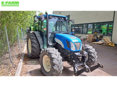 E-FARM: New Holland TN95 - Tractor - id TCH9G1V - €26,000 - Year of construction: 2007 - Engine hours: 6,535,Engine power (HP): 95,Italy