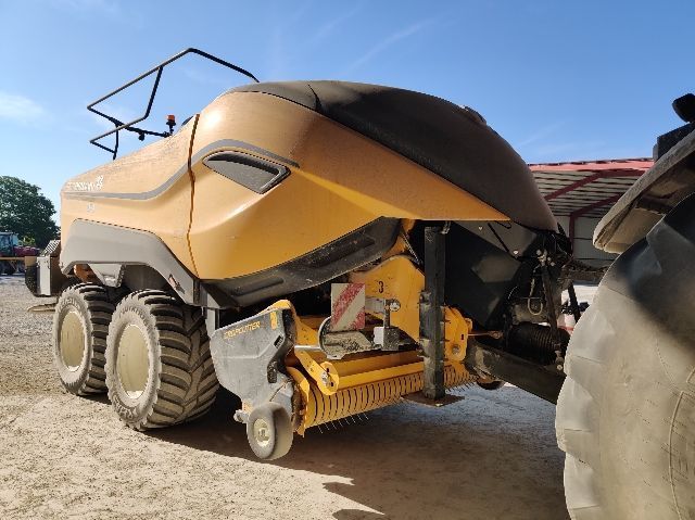 New Holland BB 1290 RC HD Baler €162,500