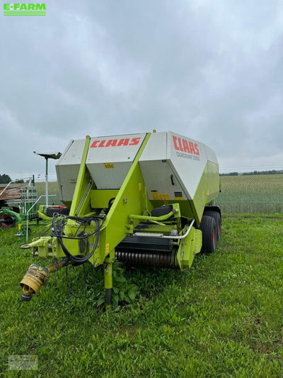 E-FARM: Claas Quadrant 2200 - Πρέσσα - id 7SQCFRC - 29.990 € - Χρονία: 2005 - Γερμανία