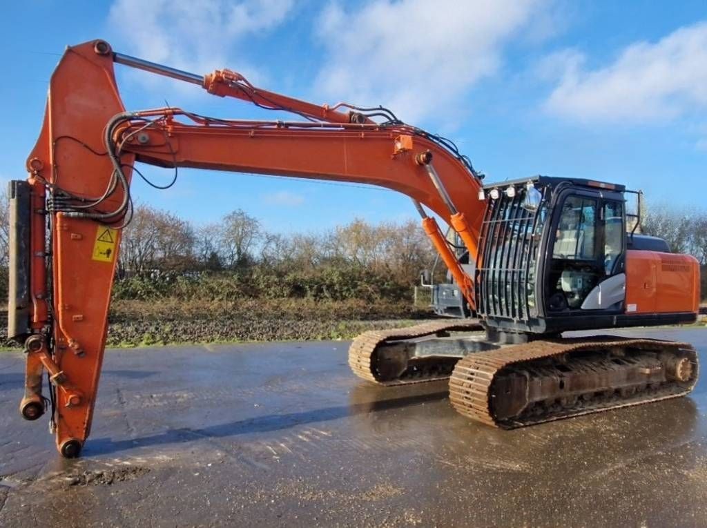 Hitachi zx 210 lc-6 Гусеничный экскаватор 61 000 €