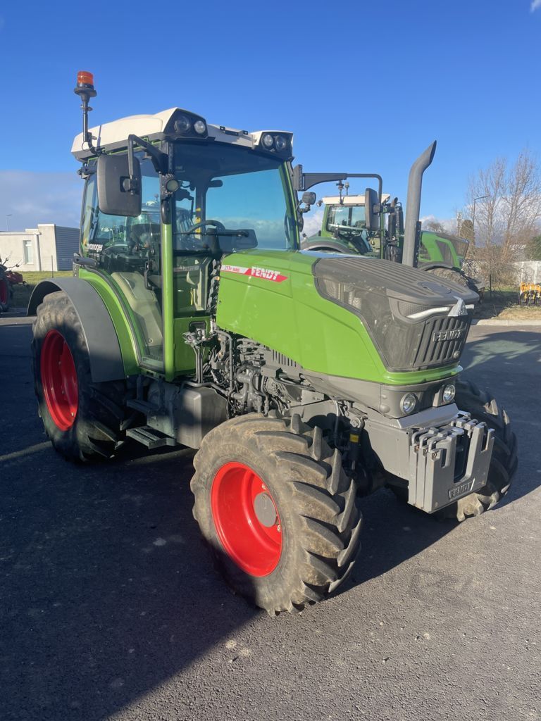 E-FARM: Fendt 211 Vario - Трактор - id MD93K13 - 92 000 € - Година на построяване: 2022 - Работни часове на двигателя: 750,Мощност на двигателя (HP): 110,Франция