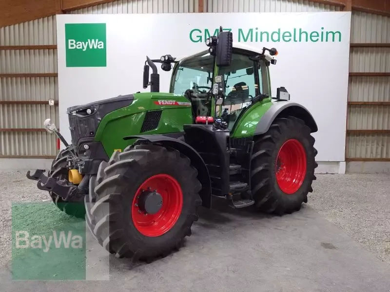 E-FARM: Fendt 720 Vario - Traktor - id EYTQFDA - 195.000 € - Baujahr: 2024 - Abgelesene Motorstunden: 680,Motorleistung (PS): 203,Deutschland