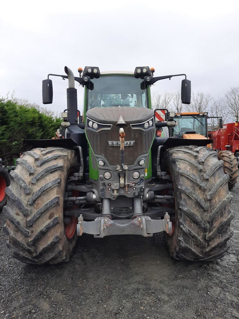 E-FARM: Fendt 942 Vario ProfiPlus - Tractor - id FHRYHCG - €178,000 - Year of construction: 2021 - Engine hours: 5,620,Engine power (HP): 415,France