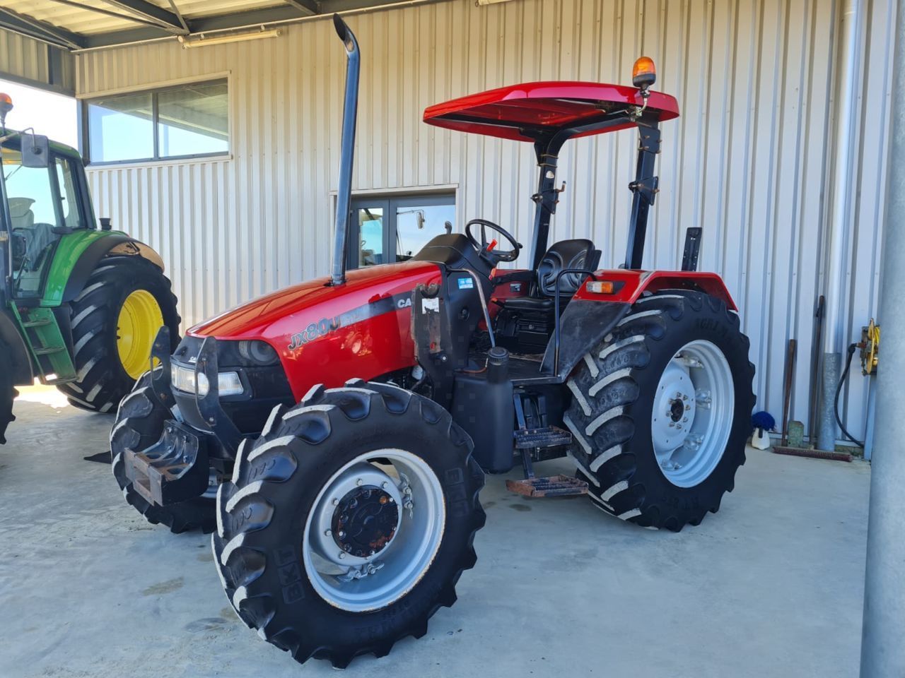 Case IH JX 80 Traktor 28 500 €