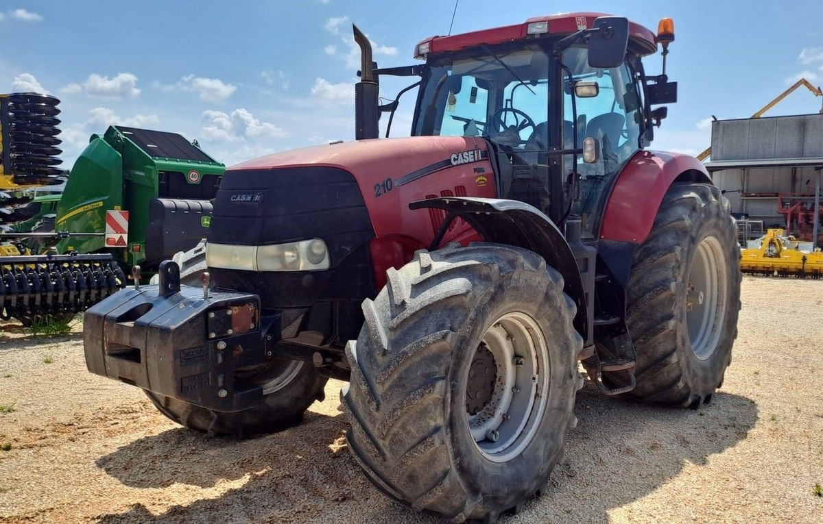 E-FARM: Case IH Puma 210 - Τρακτέρ - id 23Y4KGL - 45.000 € - Χρονία: 2009 - Ισχύς κινητήρα: 243,Ιταλία