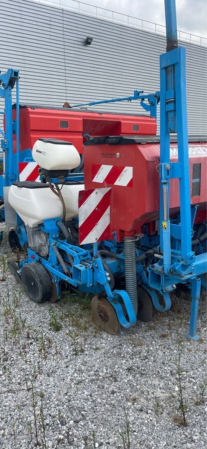 E-FARM: Monosem 6 rgs ng+4 - Vetőgép - id VPAZUEX - 25 000 EUR - Gyártási év: 2011 - Franciaország