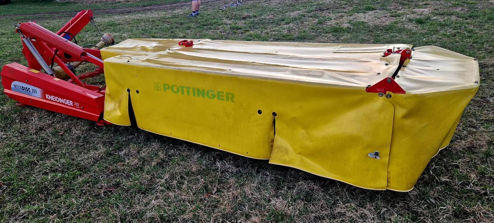 Pöttinger novacat 265 Segadora 5900 €
