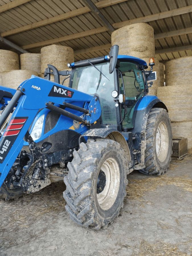 E-FARM: New Holland T6.145 - Tractor - id JJKZKEK - Year of construction: 2023 - Engine hours: 550,Engine power (HP): 116,France