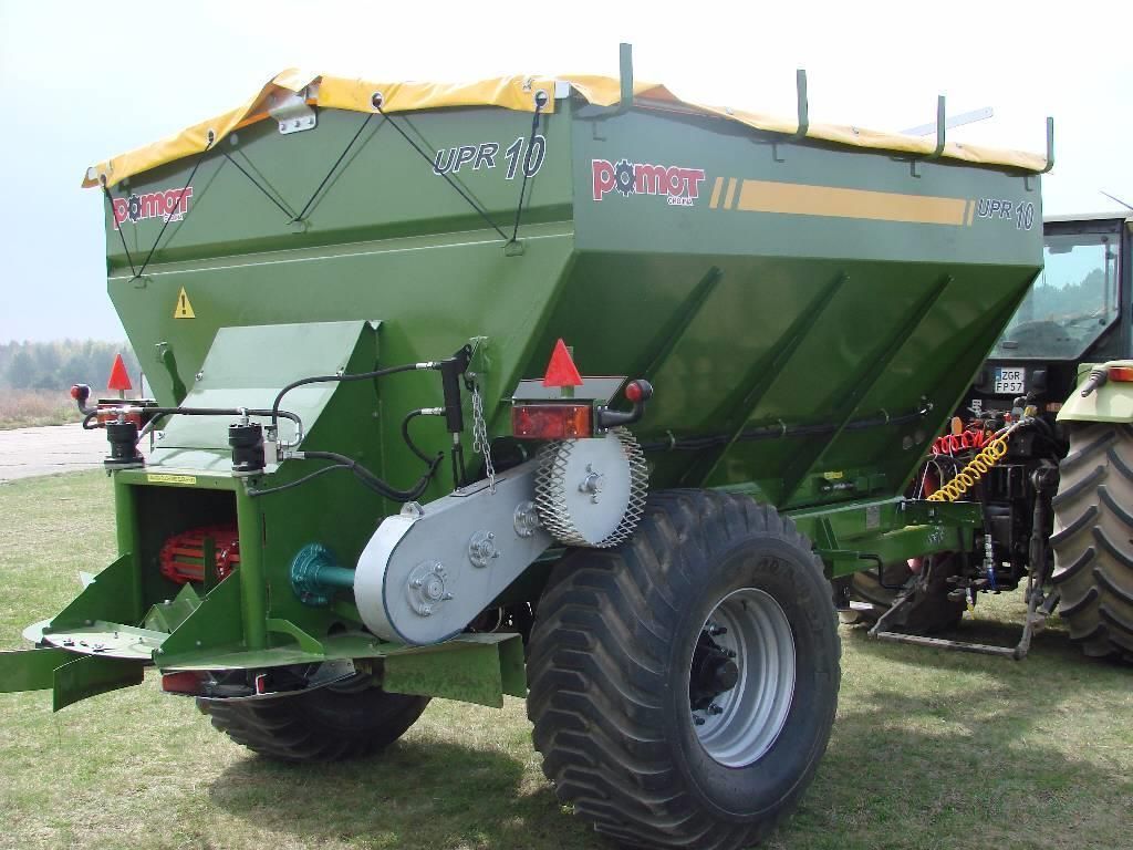 E-FARM: Pomot upr 10 tones fertilizer and lime spreader, direct - Epandeur d'engrais - id DLB8GL4 - 27 900 € - Année: 2021 - Puissance du moteur (chevaux): 100,Pologne