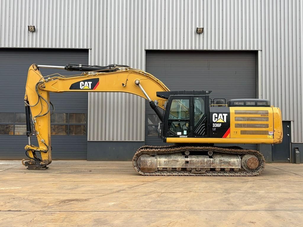 Caterpillar 336fln Escavatore cingolato 73.900 €