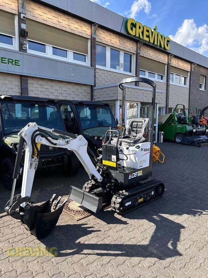 E-FARM: Bobcat e08 aktion - Escavatore - id 5N4CTWV - 17.130 € - Anno di costruzione: 2023 - Potenza del motore: 10,Germania
