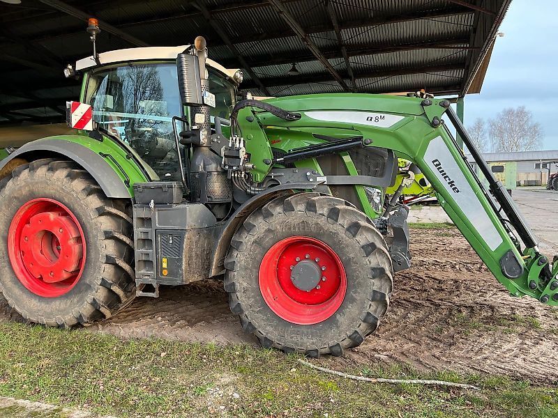 E-FARM: Fendt 828 Vario ProfiPlus - Tractor - id MABBJRC - €129,000 - Year of construction: 2022 - Engine hours: 3,300,Engine power (HP): 280,Germany