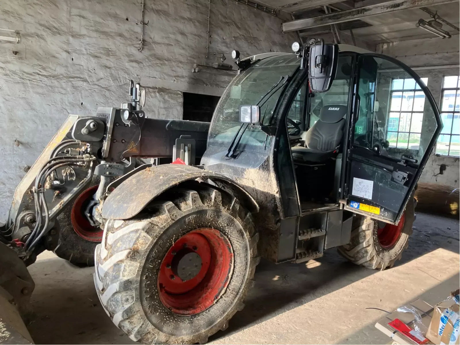 E-FARM: Claas scorpion 741 - Manipulador telescópico - id 9KFDFKN - 74.000 € - Año: 2022 - Horas: 2400,Alemania