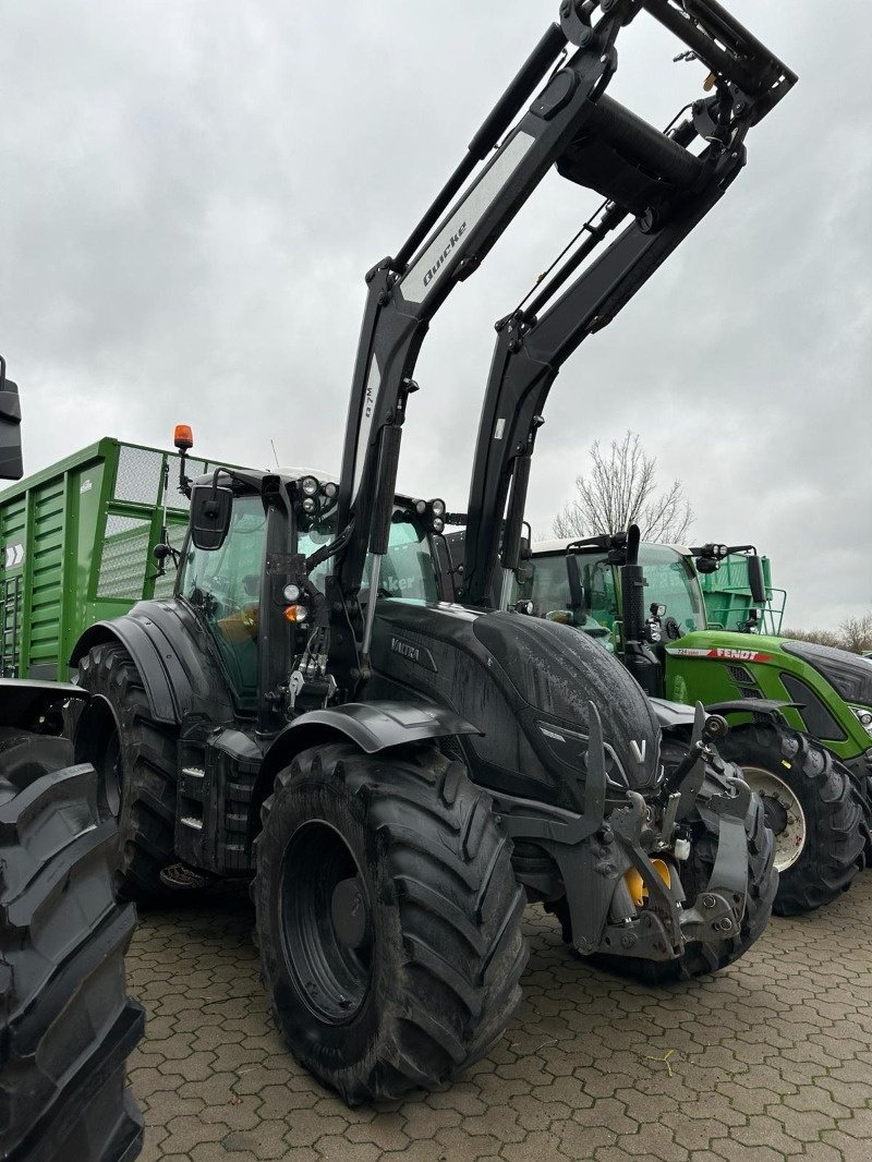 Valtra G125EV VALTRA TRAKTOR  Tracteur mat�riel d'occasion