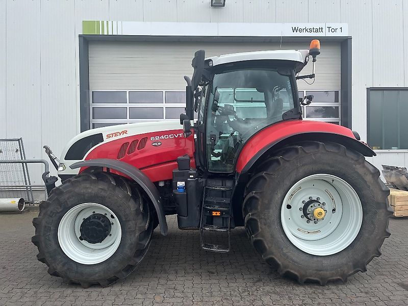 E-FARM: Steyr CVT 6240 - Traktor - id ESNYAJL - 126.500 € - Baujahr: 2019 - Abgelesene Motorstunden: 4.670,Motorleistung (PS): 240,Deutschland