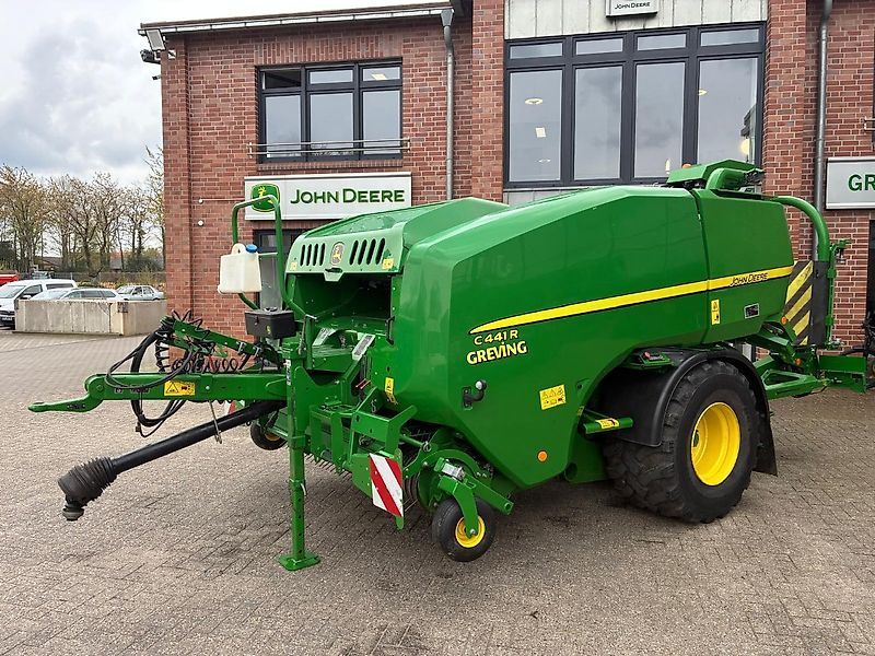 John Deere C441R Empacadora 64.500 €