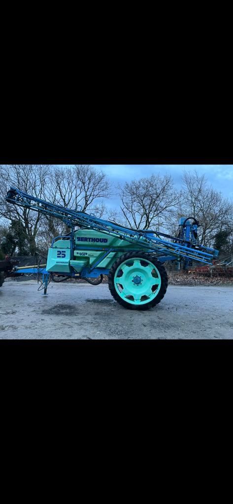 Berthoud racer 25 Opryskiwacz 6000 €