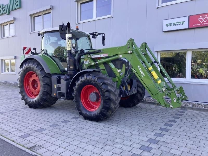 Fendt 724 Vario Profi Plus Tractor 179.900 EUR