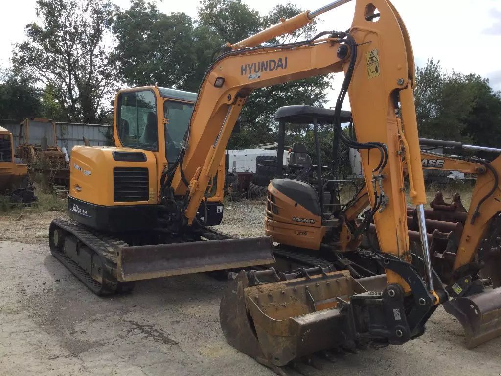 E-FARM: HYUNDAI r60cr9a - Mini-pelle - id W2CAFEG - Année: 2019 - France