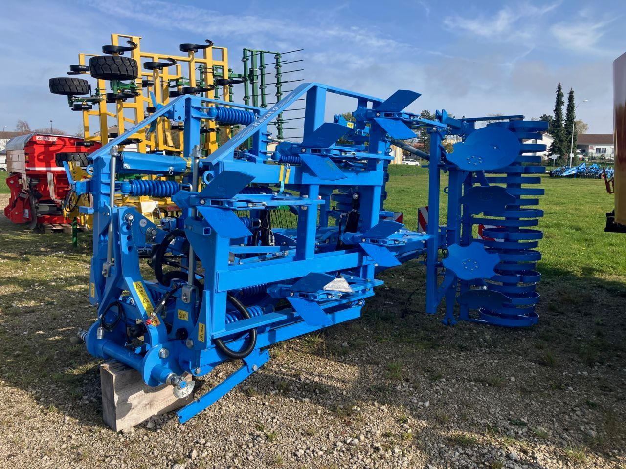 Lemken Karat 9/400 KU Cultivator €32,000