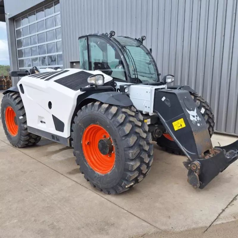 E-FARM: Bobcat tl 38.70 hf agri - Teleskoplader - id CKR86WL - 60.000 € - Baujahr: 2020 - Abgelesene Motorstunden: 4.050,Motorleistung (PS): 135,Frankreich