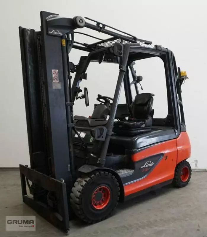 E-FARM: Linde e 30 387 - Chariot élévateur - id PDFJASD - 16 450 € - Année: 2019 - Lecture du nombre d'heure: 7 677,Allemagne